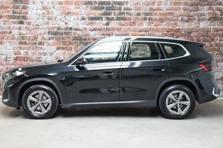 BMW X1 sDrive18i High Executive Automaat  / Widescreen Display / Stoelverwarming / Leder / Climate Control / Driving Assistant Plus / Cruise Control / Leder / Achteruitrijcamera / 17 Inch / Adaptieve LED koplampen / 4