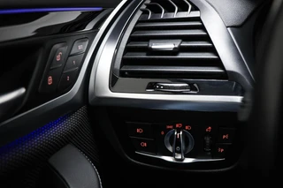 BMW X4 xDrive20i X-Line High Executive | PANORAMADAK | HEAD UP | STUURVERWARMING | TREKHAAK | 19" / 37