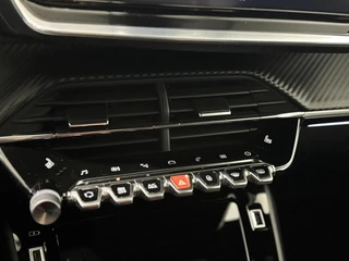 Peugeot 2008 1.2 Pure Tech GT Line|CARPLAY|LANE|360 CAMERA / 33