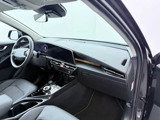 Kia Niro 1.6 GDi PHEV DynamicLine  - Apple Carplay/Android Auto - Adaptieve Cruise Control - Achtruitrijcamera - Naviigatie - Fabrieksgarantie t/m 2032 / 39