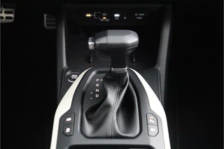 Kia K4 Sportswagon 1.0 T-GDi MHEV GT-Line Launch Edition (pano) - Panorama dak - Automaat - Premium Sound System - Stoel/stuurwiel verwarming - Electrische stoelen - 7 Jaar fabrieksgarantie of 150.000 KM / 28