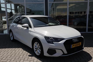 Audi A3 Sportback 30 TFSI Pro Line|Automaat|Trekhaak|Navi|Cruise control| / 17