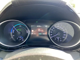 Kia XCeed 1.6 GDi PHEV 140 pk DynamicPlusLine  | navigatie | stoel/stuurverwarming | camera | keyless go | incl. winterset / 35