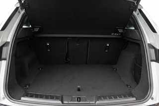 Land Rover Range Rover Evoque 1.5 P300e AWD R-Dynamic HSE Pano | Leder | Meridian Sound | 20" / 15