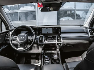Kia Sorento 1.6 T-GDI PHEV 4WD 7P | TREKHAAK | PANO | NL AUTO | LEDER | / 2