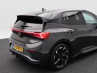 CUPRA Born Adrenaline 62 kWh 231 Pk | Stoel/Stuurverwarming | Camera | Adaptive Cruise | CarPlay | Beats Audio | 19 Inch | 74.166 Km !! / 16