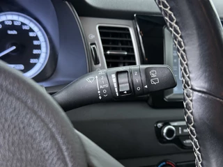 Kia Niro 1.6 GDi Hybrid DynamicLine  - Cruise Control - Lichtmetalen Velgen - Navigatie - Climate Control - Apple/Android Carplay - Virena Zekerheidspakket €895 / 26