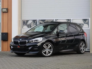 BMW 2-serie Active Tourer 220i High Executive M-sport | Uniek!! / 52