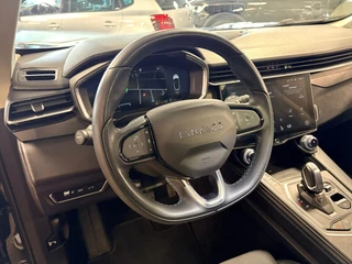 Lynk & Co 01 1.5 / pano / navi / camera / Infinity / memory / elec klep / Apple carplay / 20