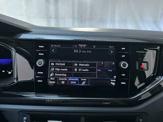 Volkswagen Polo 1.0 TSI Life Business Camera Stoelverwarming Navigatie App-Connect DAB+ / 20