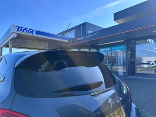 Peugeot 208 1.6 THP GTI Perfect onderhouden '' Pano - Infotainmensystem - Allseasonbanden '' / 9