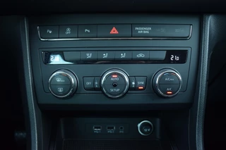 SEAT Ateca 1.0 EcoTSI Style Business Intense | Trekhaak | Apple CarPlay | Camera | Climate / 14