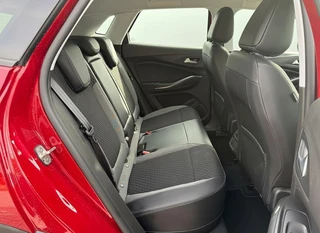 Opel Grandland X 1.6 Turbo Hybrid Business Edition CAMERA - TREKHAAK - STOELVERWARMING / 16