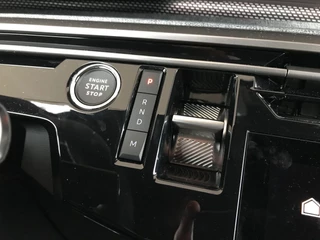 Peugeot 5008 Hybrid 145 GT Automaat / 29