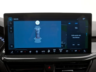 Ford Focus Wagon 1.0 EcoBoost Hybrid ST Line X Navigatie | Trekhaak | Panodak | / 28
