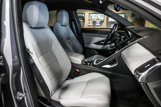 Jaguar E-PACE 1.5 P300e AWD R-Dynamic S Leder|Carplay|Camera / 21