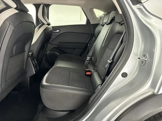Renault Captur 1.6 E-Tech PHEV 160 Intens Groot Scherm + Navigatie | Parkeercamera | Cruise Control / 20