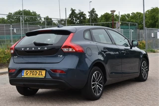 Volvo V40 1.5 T2 Polar  | NL-Auto | Historie | Standkachel | Stoelverwarming | Nav | Sfeerverl. | Full LED | Zeer netjes / 6