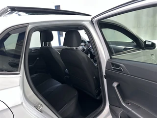 Volkswagen Polo 1.0 TSI Highline R-Line Panoramadak LED Virtual Cockpit / 18