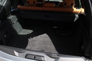 BMW X5 xDrive50e M-Sport Pro  | Vierwielbesturing | Trekhaak | Spoilerpakket | H&K | Panoramadak | Luchtvering / 58