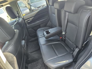 Mitsubishi Outlander 2.0 Instyle AUTOMAAT AIRCO NAVI CAMERA TEL / 14