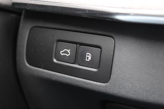 Volvo XC90 2.0 T8 Recharge AWD Plus Bright  | Luchtvering | 22" | Panoramadak | Leder | BLIS / 17
