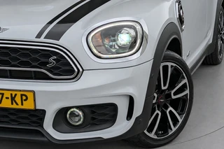 MINI Countryman 1.5 Cooper SE ALL4 PHEV Chili JCW Panorama Head-Up / 18