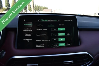 MG EHS 1.5 TGDI Luxury Plug In Hybrid PANORAMADAK/LEDER/DODE HOEK DET./VOL!/ETC.! / 17