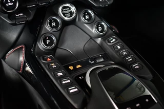 Aston Martin V8 Vantage 4.0 Carbon-ext | Ceramic-brakes | 26dkm / 59