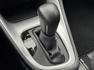 Toyota Yaris 1.5 Hybrid Style APPLE/ANDROID CARPPLAY CRUISECONTROL PARKEERCAMERA / 12