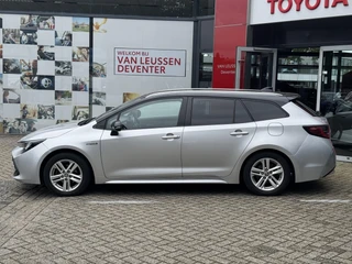 Toyota Corolla 1.8 Hybrid Business TREKHAAK STUUR+STOELVERWARMING ELEKTR. ACHTERKLEP / 2