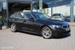 BMW 3-serie Touring 320e xDrive/Led/Trekhaak/Navi/Tel/All seas/ / 8