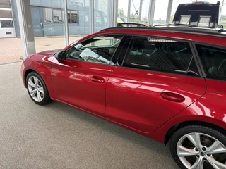 SEAT Leon Sportstourer 1.5 eTSi 150pk DSG FR Bns.Intense  SCHUIFDAK/LEDER/VIRTUAL/ADAPT.CRUISE/TREKH.WEGKLAPBAAR / 17