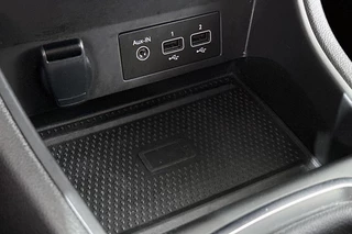 Renault Captur 1.0 TCe 90 Techno Navigatie Achteruitrijcamera Keyless / 33
