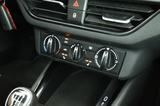 Škoda Scala 1.0 TSI 110pk H6 Sport Business / 29