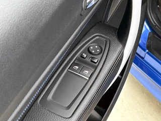 BMW 1-serie M140i xDrive Edition Shadow | Harman/Kardon | Stoelverwarming | Memory Stoelen | Leder / 29