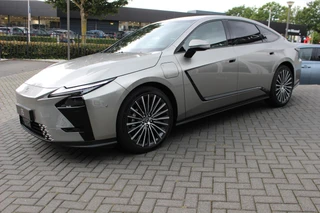 Lexus ES 350e President Line DIRECT LEVERBAAR MARK LEVINSON SOFT-CLOSE STOELVENT 21"VELGEN