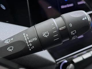 Peugeot 308 SW 1.6 Plug-in Hybrid 180 Allure / 27