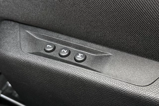 Opel Astra Sports Tourer 1.2 Level 5 Ultimate Pano Head-Up Stuur-Stoelverwarming IntelliLux Keyless / 21