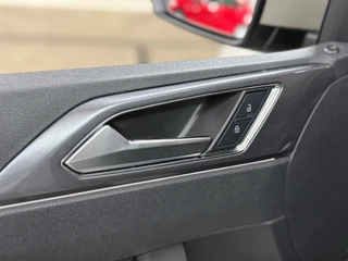 Volkswagen POLO 1.0 TSI Style Black Edition Business | Matrix LED | IQ.Light |CarPlay | Stoelverwarming | ACC | Camera | Trekhaak / 23